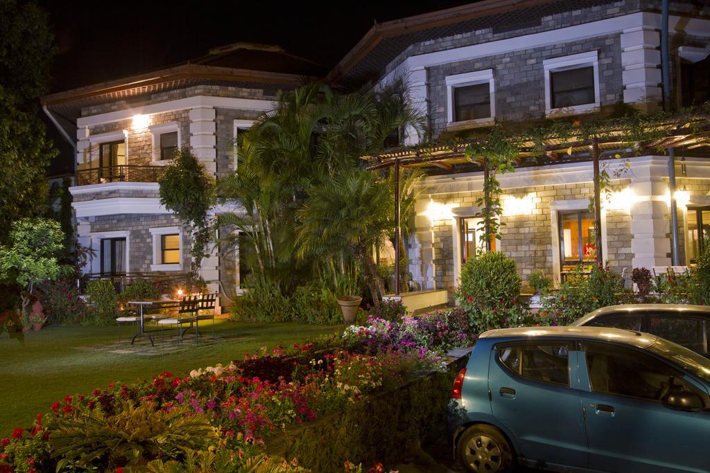 Trek-O-Tel Hotel Похара Екстериор снимка